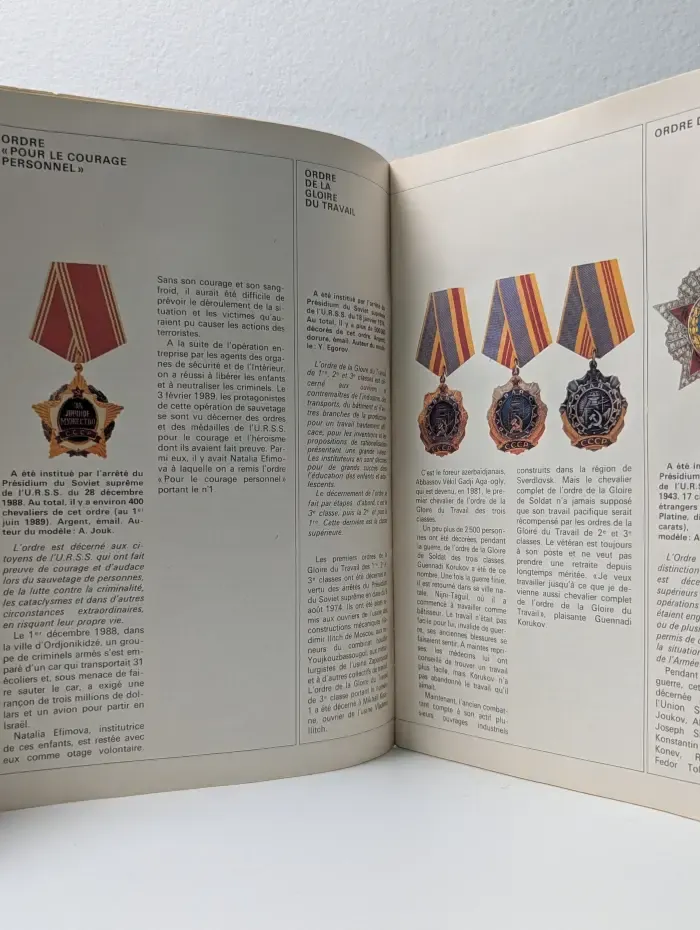 Les Ordres et Les Medailles de l'U.R.S.S.