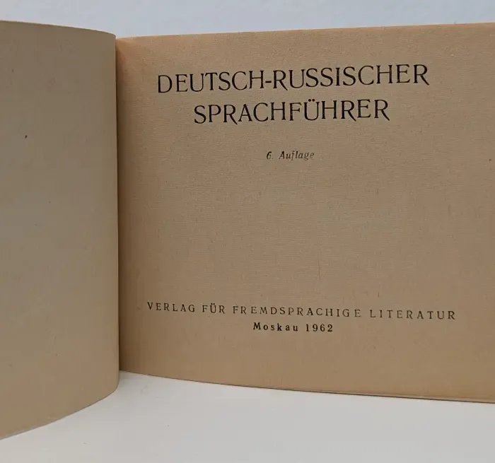 Deutsch-russischer sprachfuhrer. Немецко-русский разговорник