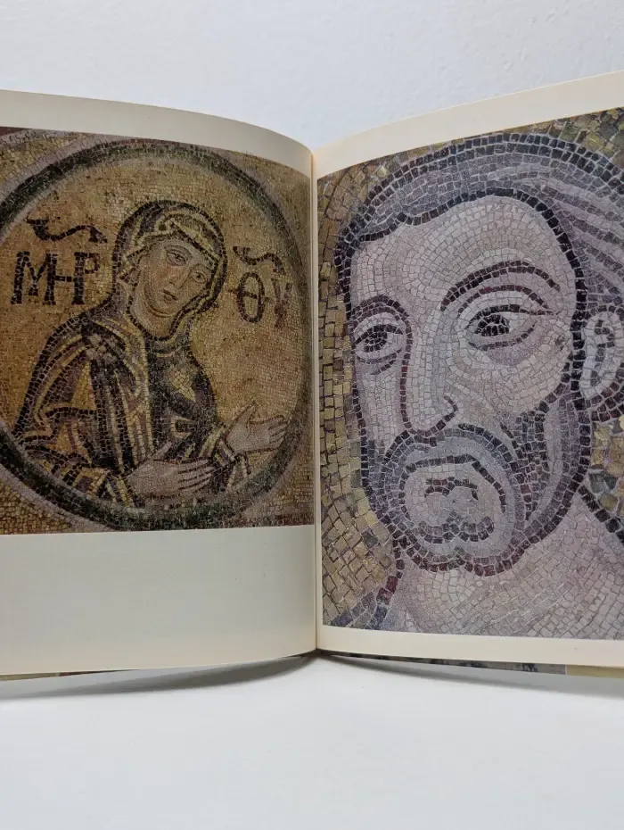 Мозаики и фрески Софии Киевской. Mosaics and Frescoes of St. Sophia Cathedral in Kiev