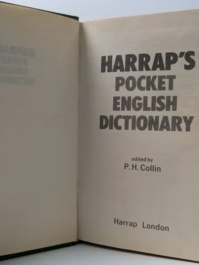 Harrap's Pocket English Dictionary
