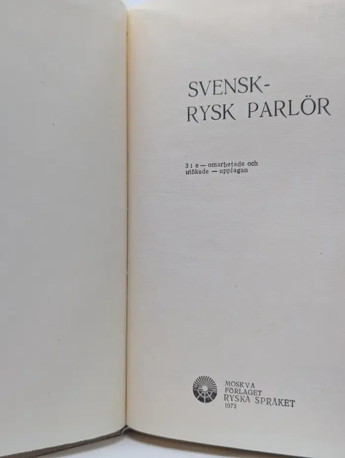 Svensk-Rysk parlor. Шведско-русский разговорник