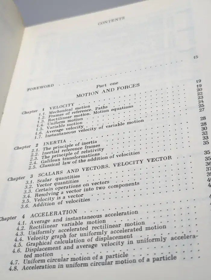 Fundamentals of physics. Volume 1