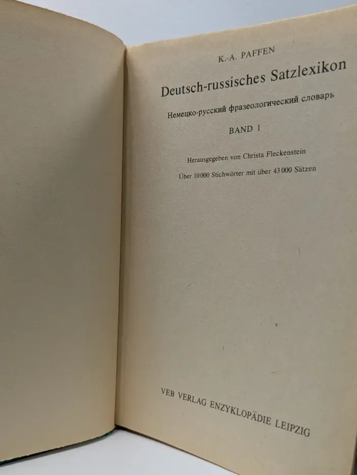Deutsch-russisches Satzlexikon. Band 1. A-L