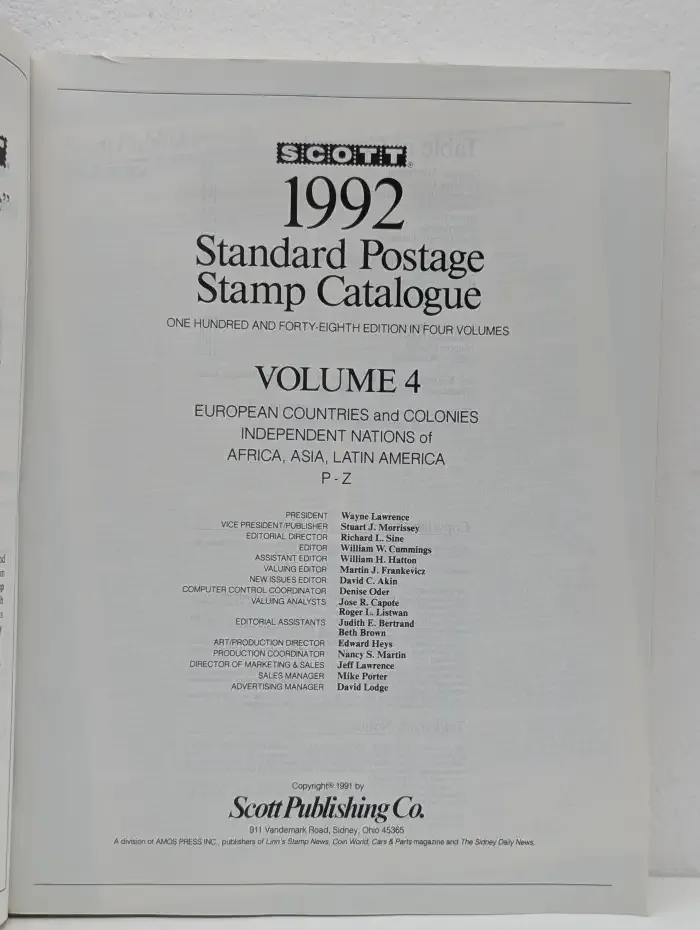 Standard Postage Stamp Catalogue. Volume 4