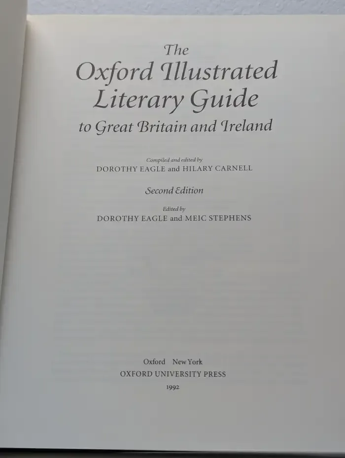 The Oxford Illustrated Literary Guide to Great Britain and Ireland