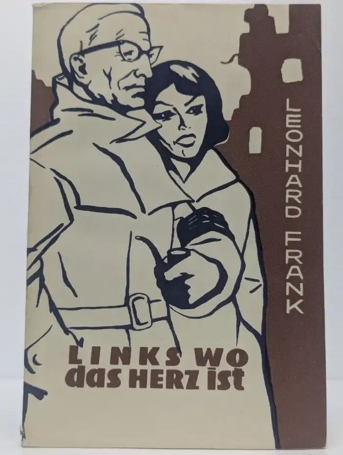 Links, wo das Herz ist. Слева, где сердце