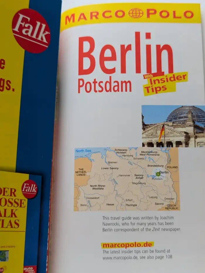 Marco Polo. Berlin. Potsdam. With Insider Tips. Берлин. Путеводитель с инсайдерскими советами и картами улиц