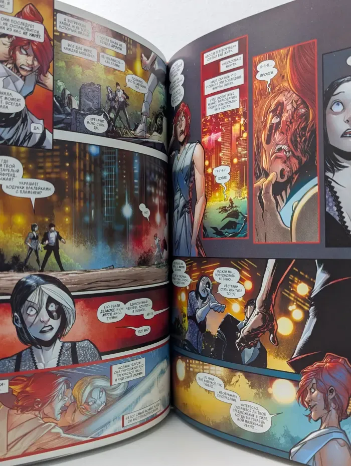 Девушки Marvel. Домино