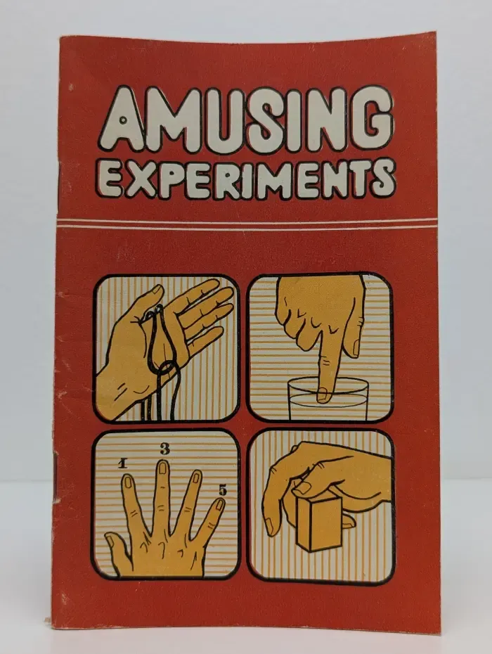 Читаем по-английски. 8 класс. Занимательные опыты! По М. Гарднеру. Сборник научно-популярных текстов на английском языке для чтения