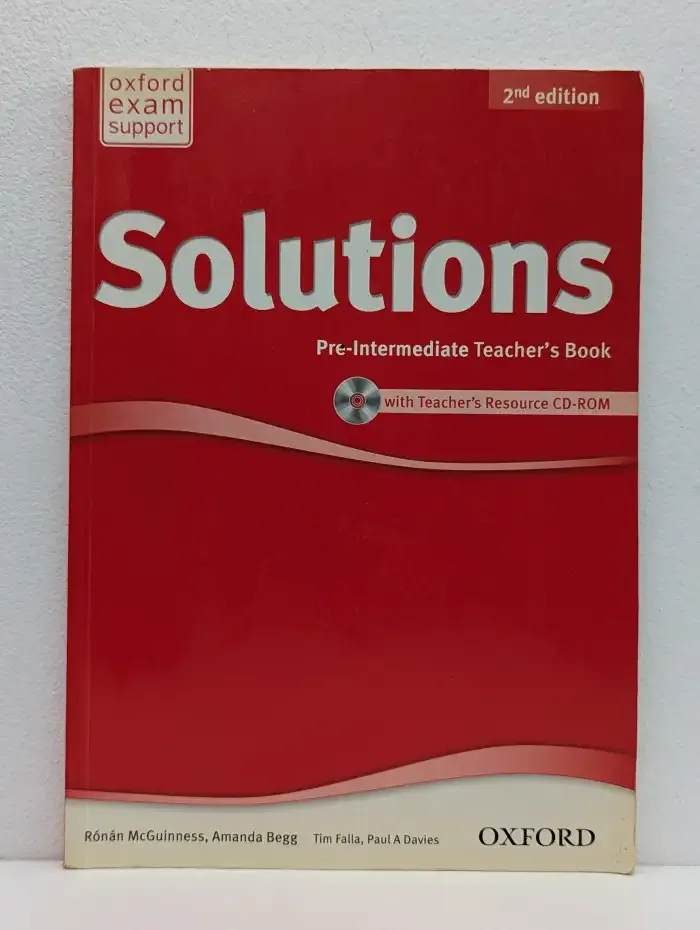 Solutions: Pre-Intermediate Teacher's Book